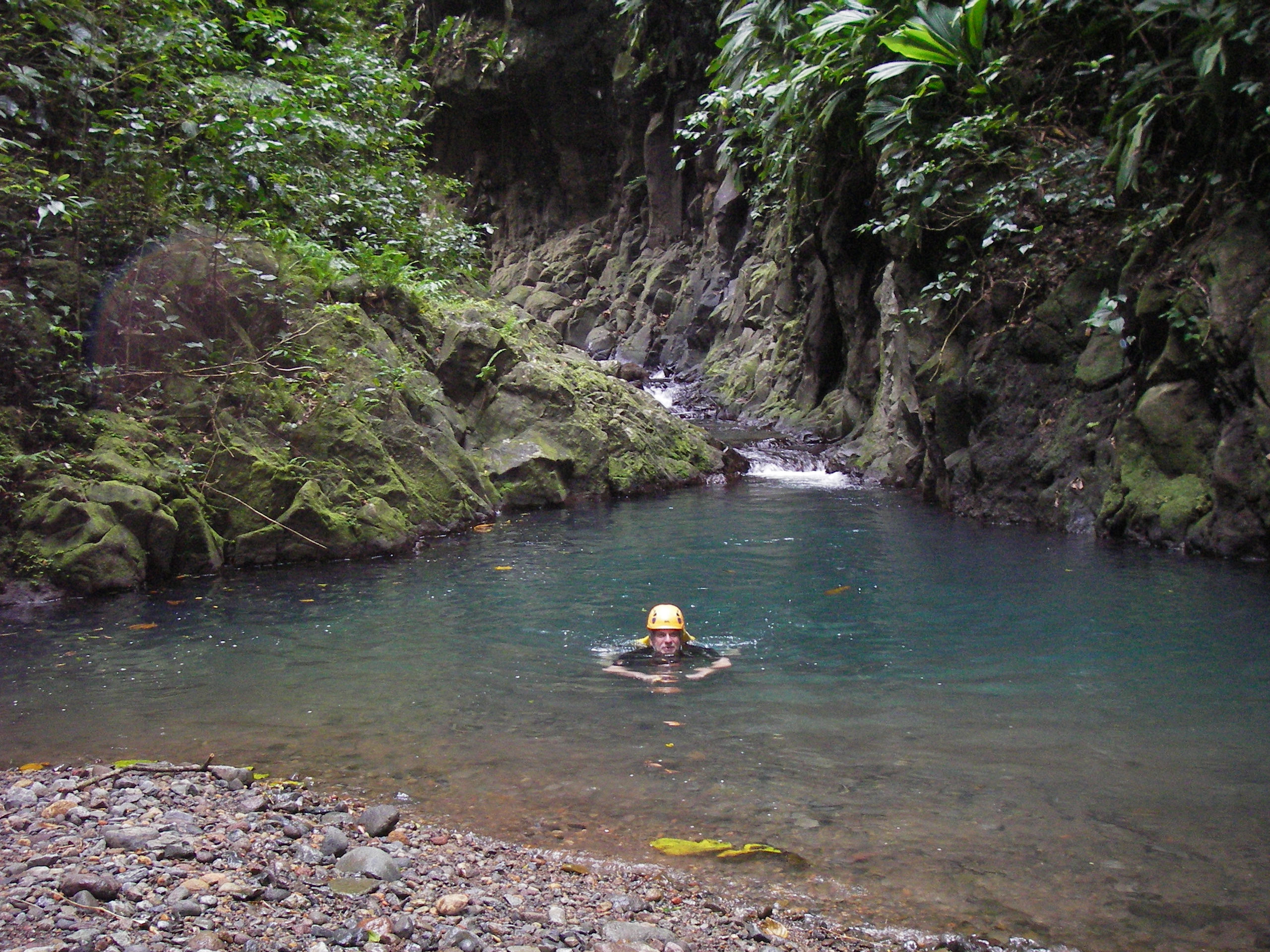 Au fil de l’eau... canyoning Ferry niveau 3 - photo 1