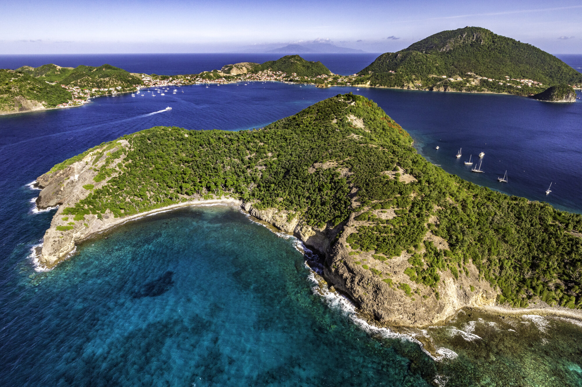 LES SAINTES : Journée entre terre et mer - photo 1