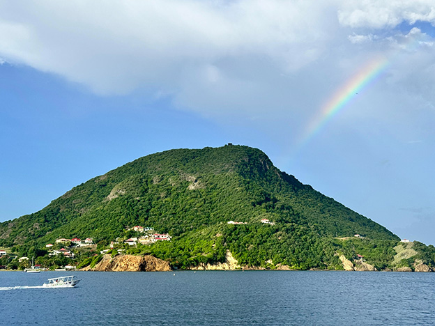 LES SAINTES : Évasion côté mer - photo 2